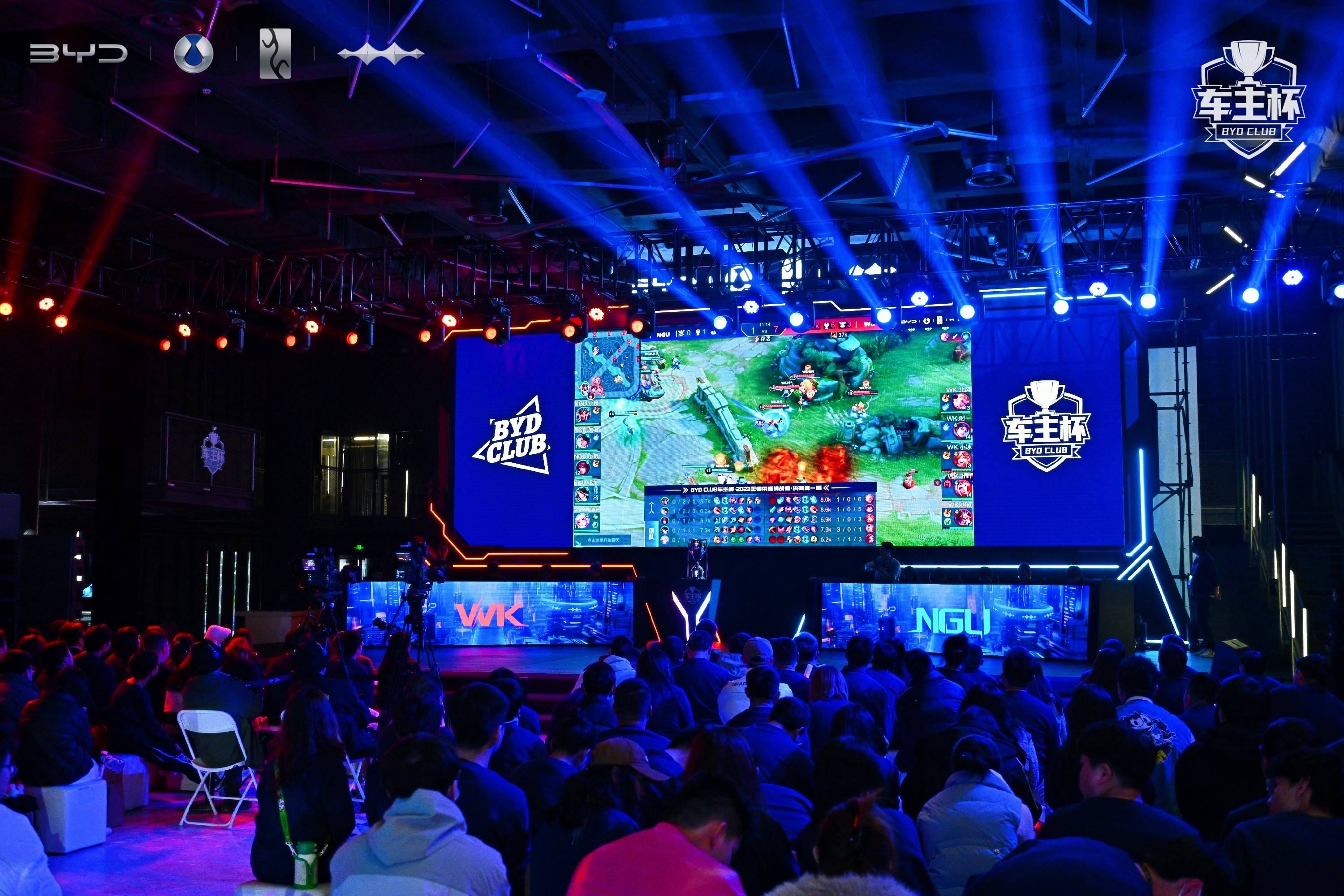 UP战队官宣：Smlz即日起正式成为自由人。